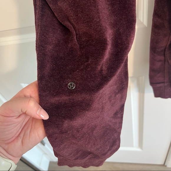 Lululemon Warm Down Jogger, 10 - Picture 5 of 6